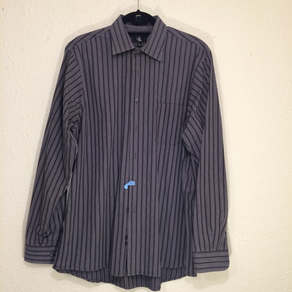 Calvin Klein Mens L grey striped dress shirt (116)